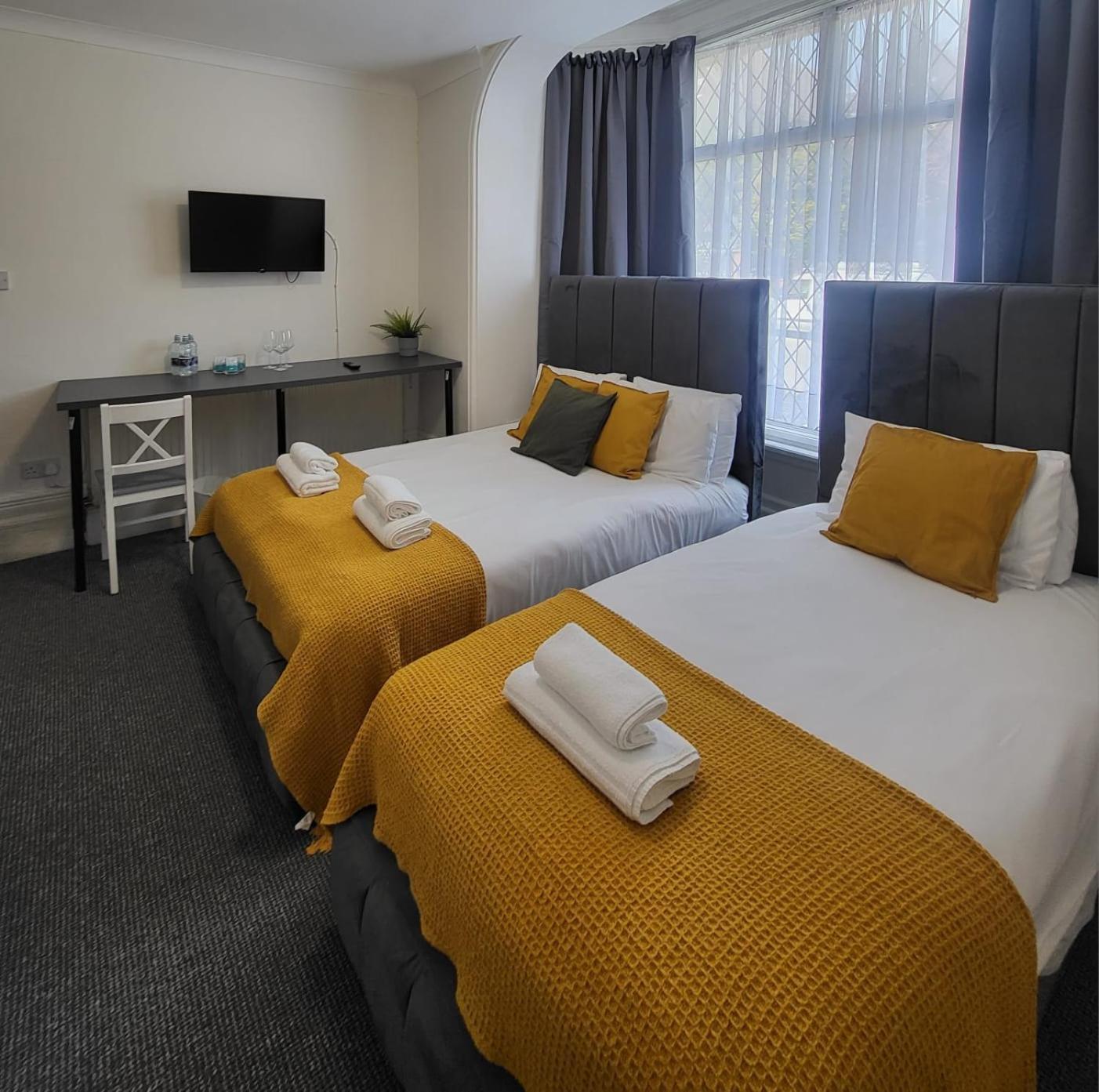 Woodford Hotel London Eksteriør billede