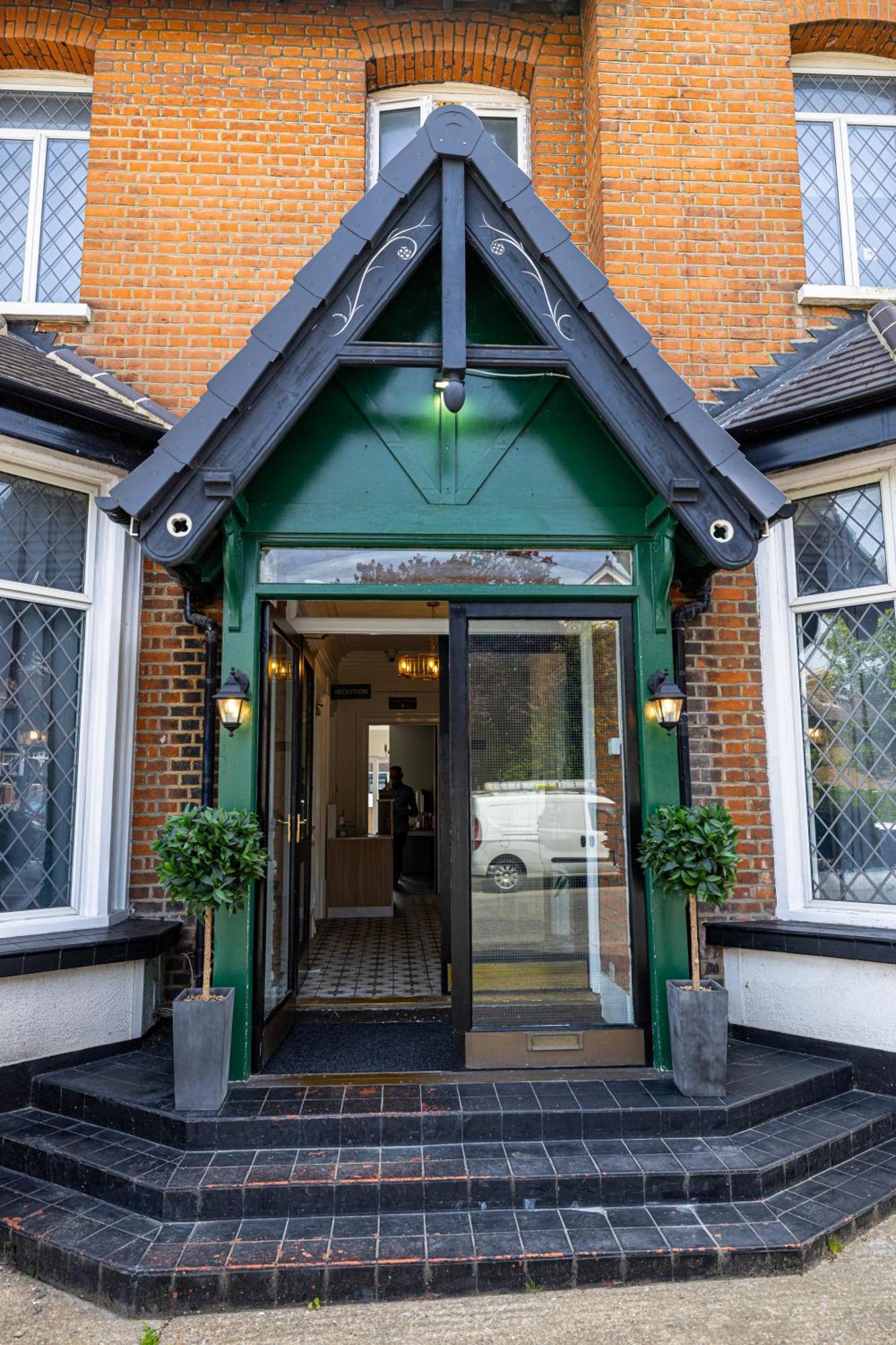 Woodford Hotel London Eksteriør billede