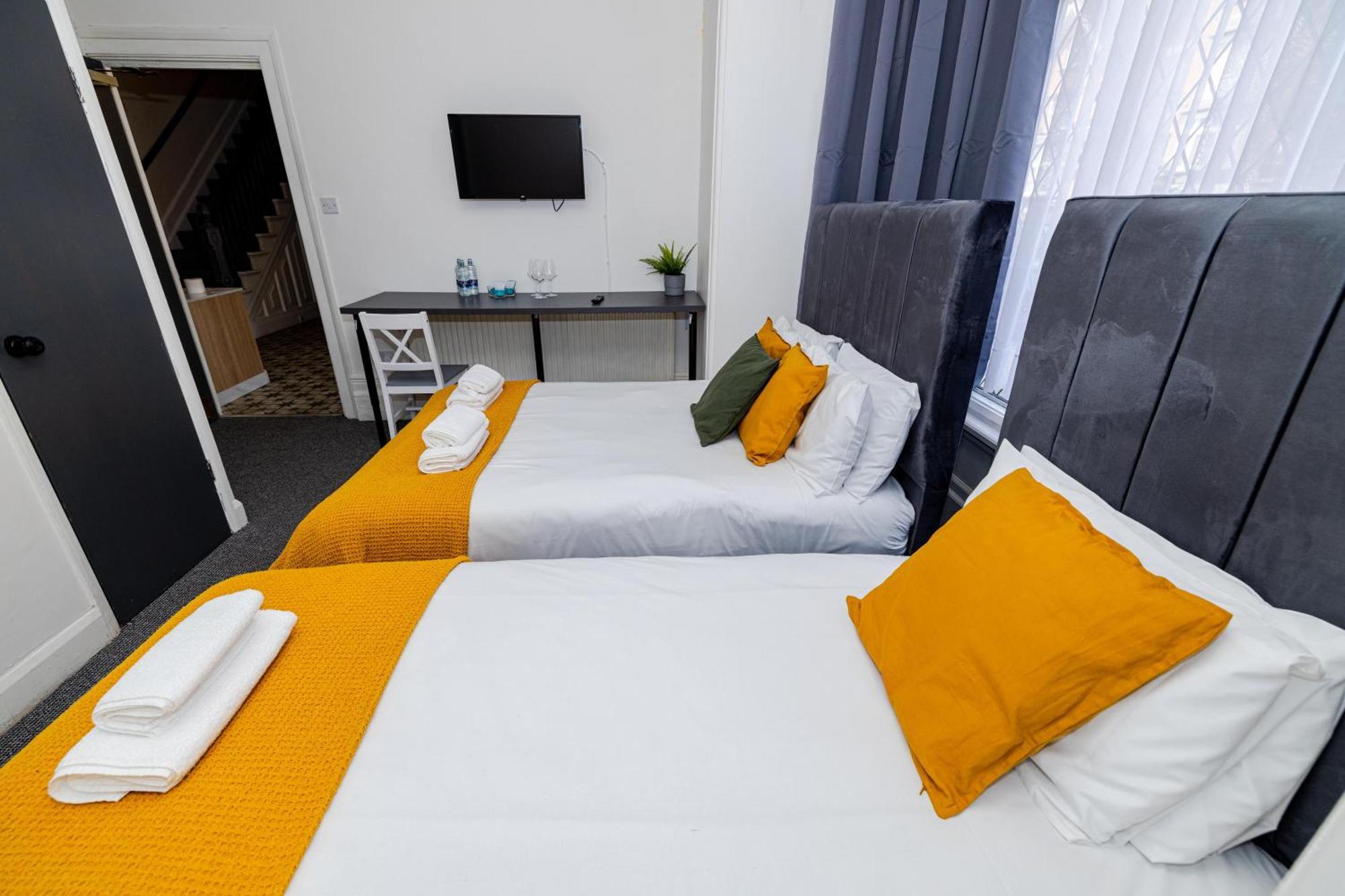 Woodford Hotel London Eksteriør billede