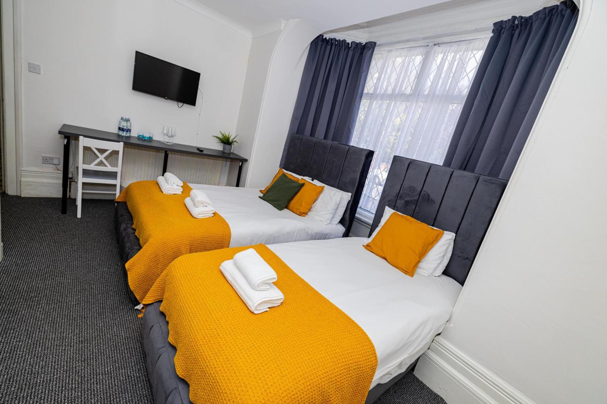 Woodford Hotel London Eksteriør billede