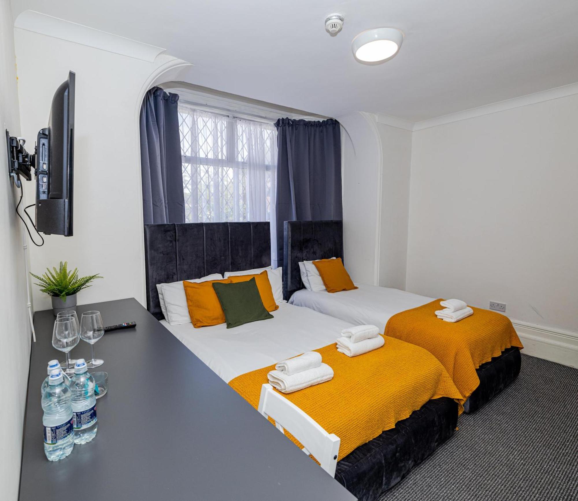 Woodford Hotel London Eksteriør billede